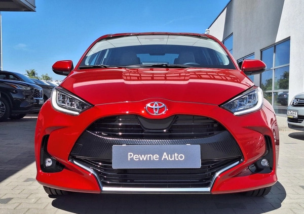 Toyota Yaris cena 89900 przebieg: 2000, rok produkcji 2023 z Olsztynek małe 211